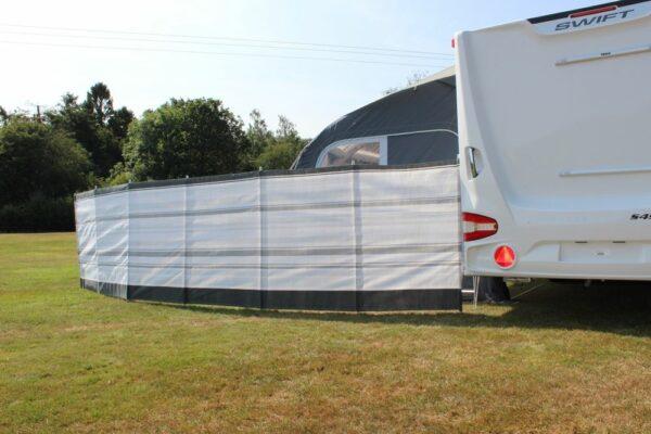 Blue Diamond 7 Pole Windbreak - Grey