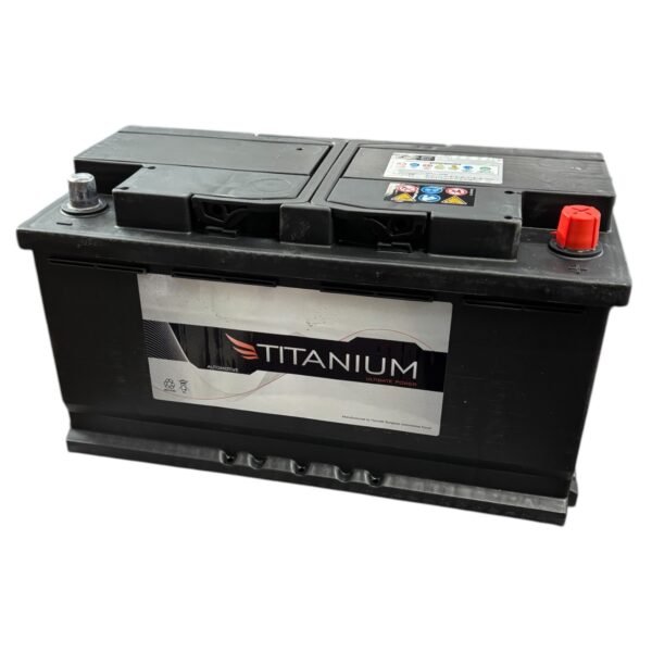 Titanium/Hankook XV110ah Dual Purpose Leisure Battery Caravan/Motorhome